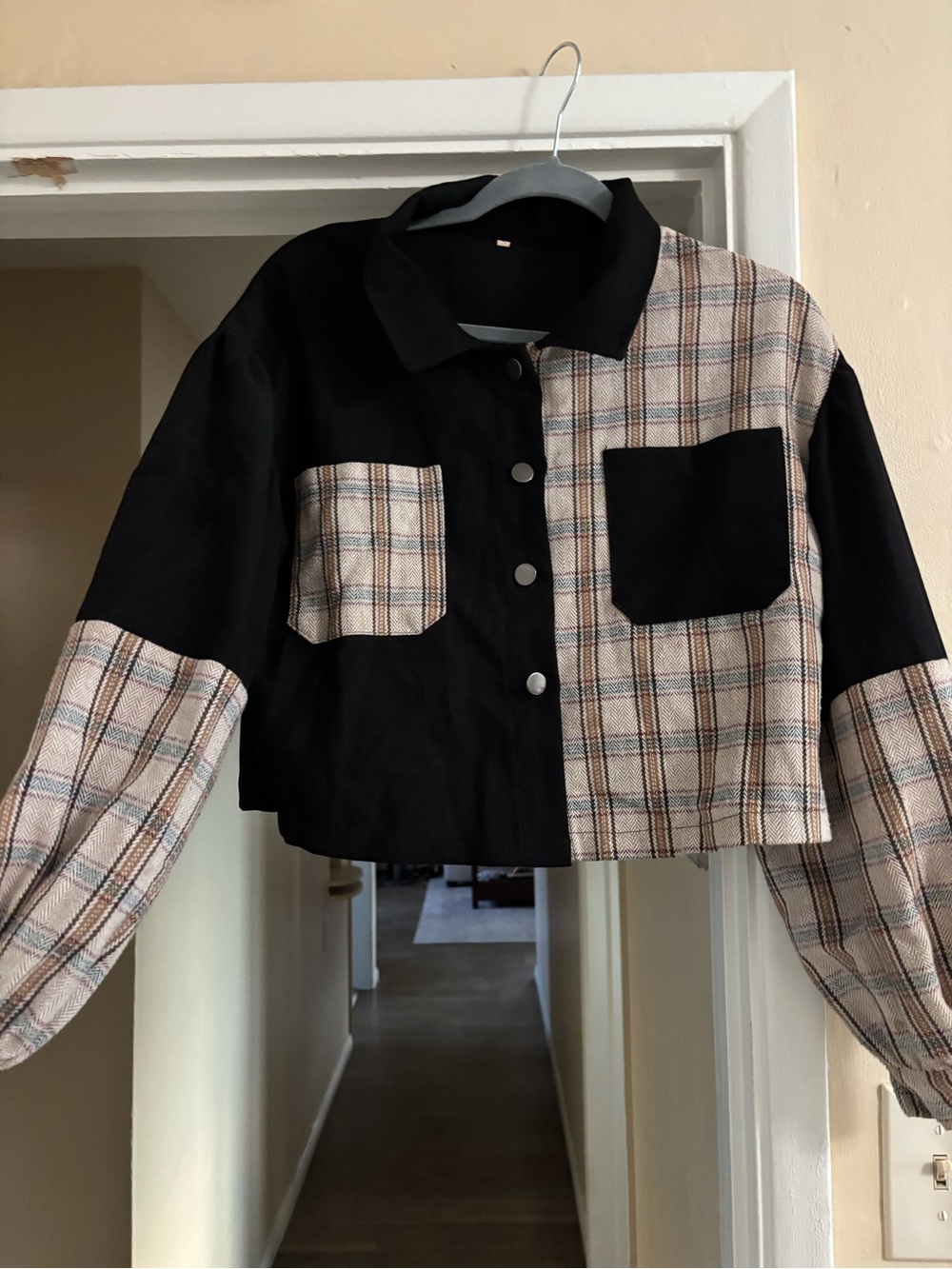 SHEIN Black and Beige Plaid Cropped Blazer Jacket